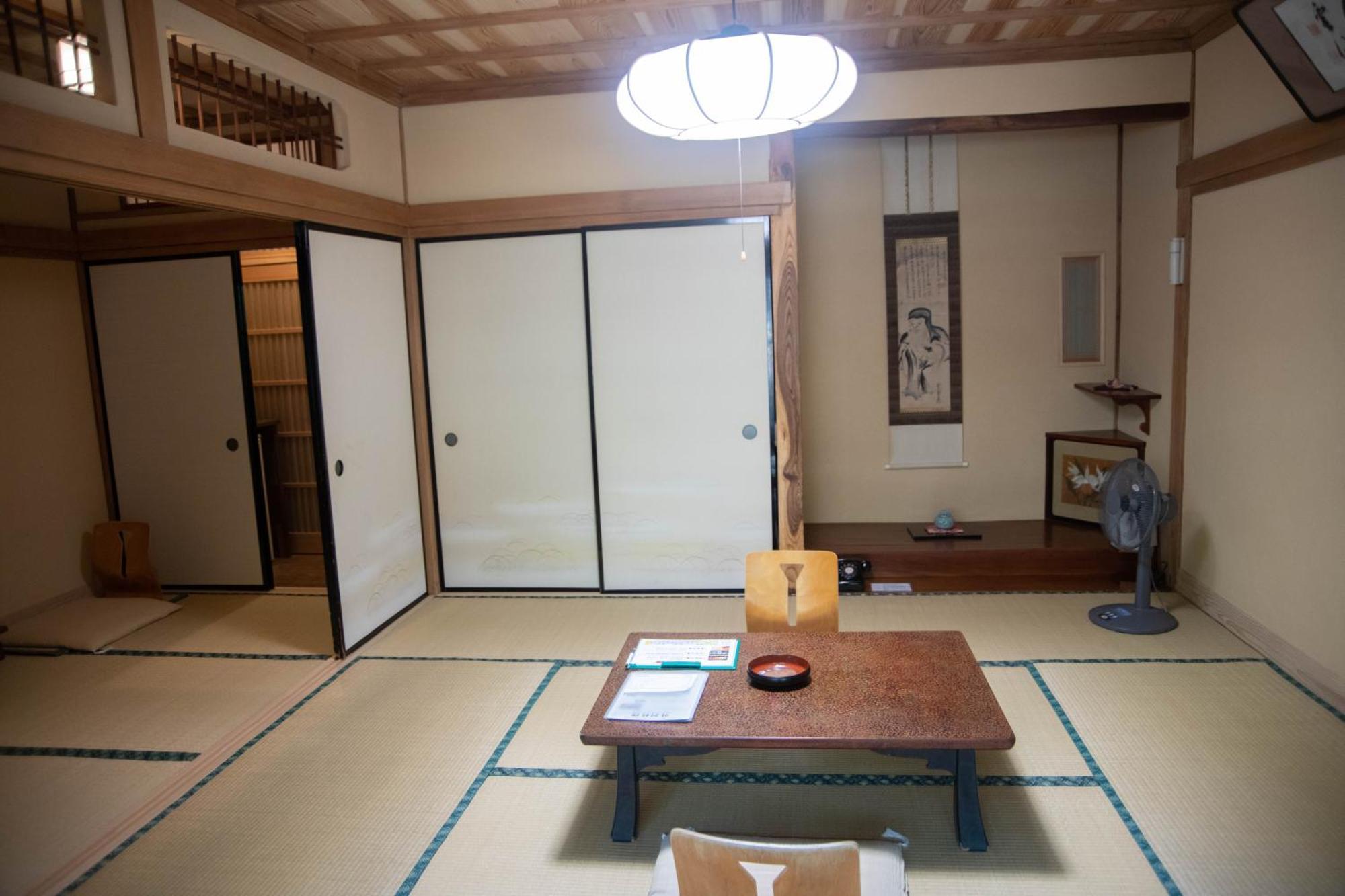 Houshi Onsen Chojukan Minakami Bagian luar foto